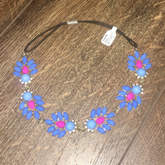 🌺FINAL SALE🌺 Colorful leaf headband! - Picture 3 of 3