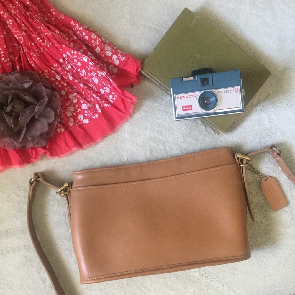 Vintage Coach Equestrian Zip Crossbody