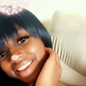 Meet your Posher, Deanna