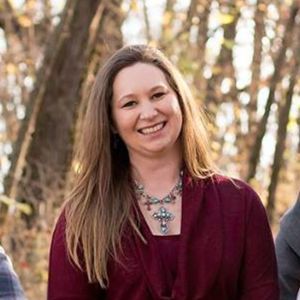 Meet your Posher, Holly