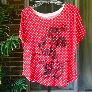 Red and white Minnie Mouse tee shirt