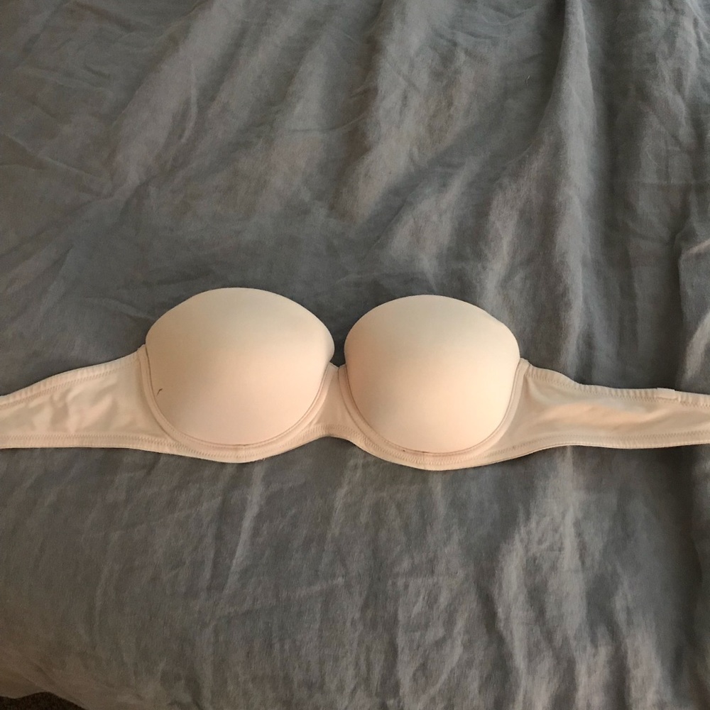 34 C strapless (or straps) PINK bra