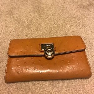 MK wallet