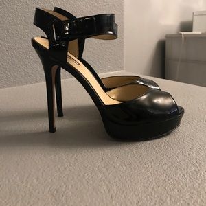 Charles david patent leather shoes size 9