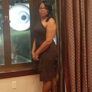 Meet your Posher, Pamela