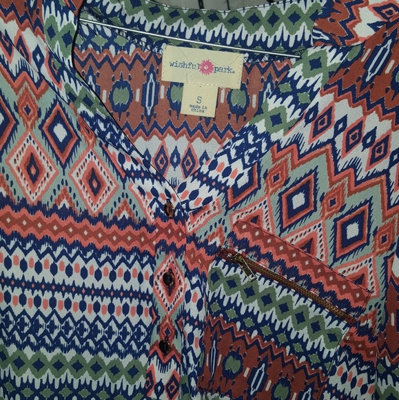 🚨SOLD🚨Colorful blouse - Picture 3 of 3