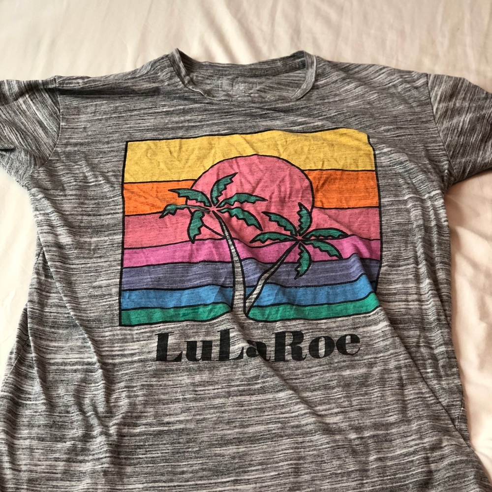 Lularoe promo Patrick tee