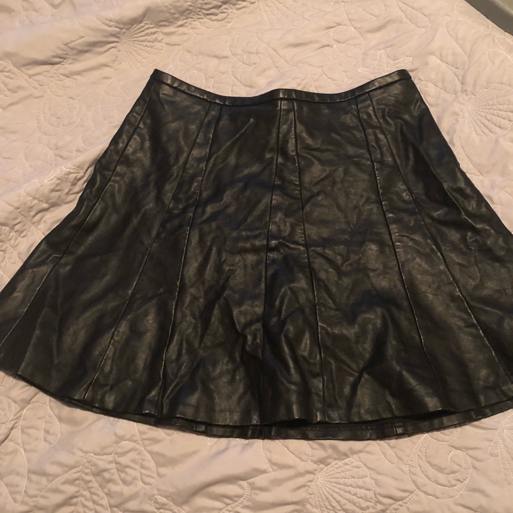 CLOSET CLEAR OUT Vegan leather skater skirt