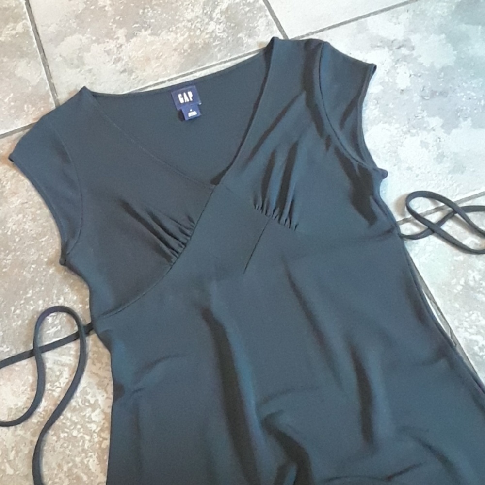 Women's small 2 black Gap sleek dress - Picture 5 of 8
