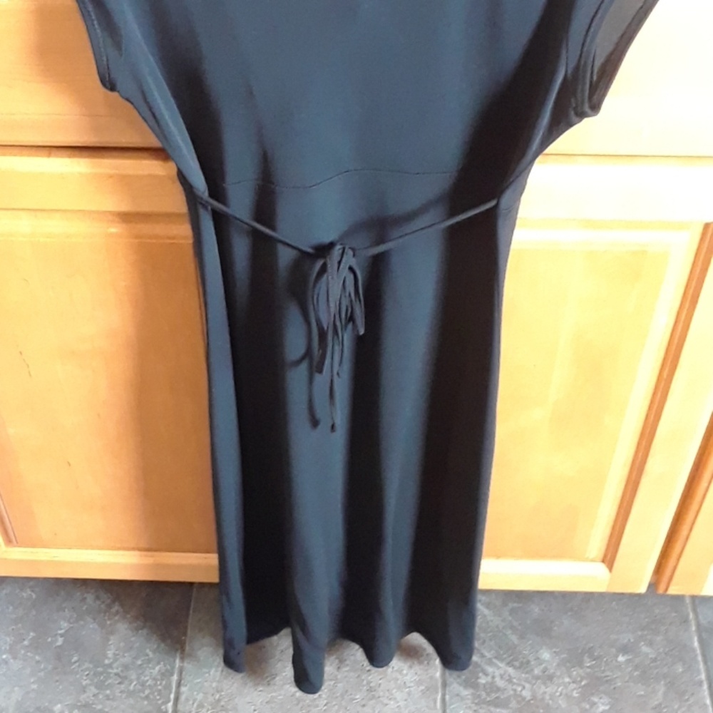 Women's small 2 black Gap sleek dress - Picture 8 of 8