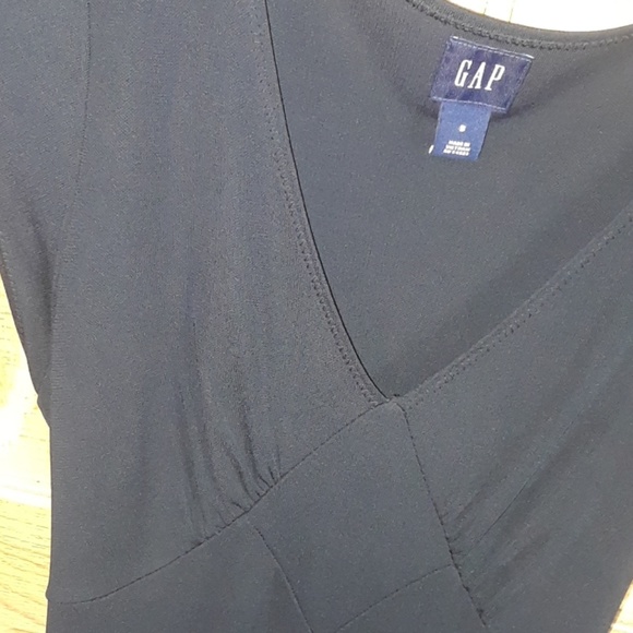Women's small 2 black Gap sleek dress - Picture 3 of 8