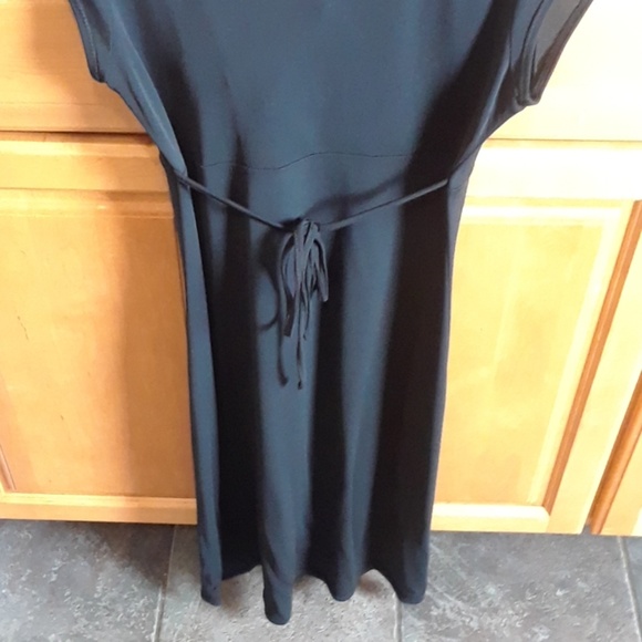 Women's small 2 black Gap sleek dress - Picture 8 of 8