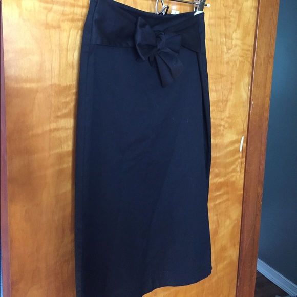 NWT- Women’s, New York & Co. Black Pencil Skirt - Picture 3 of 5