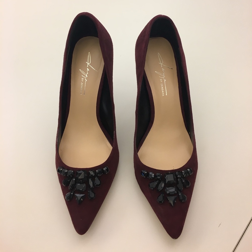 Zendaya Merlot Embellished Pumps