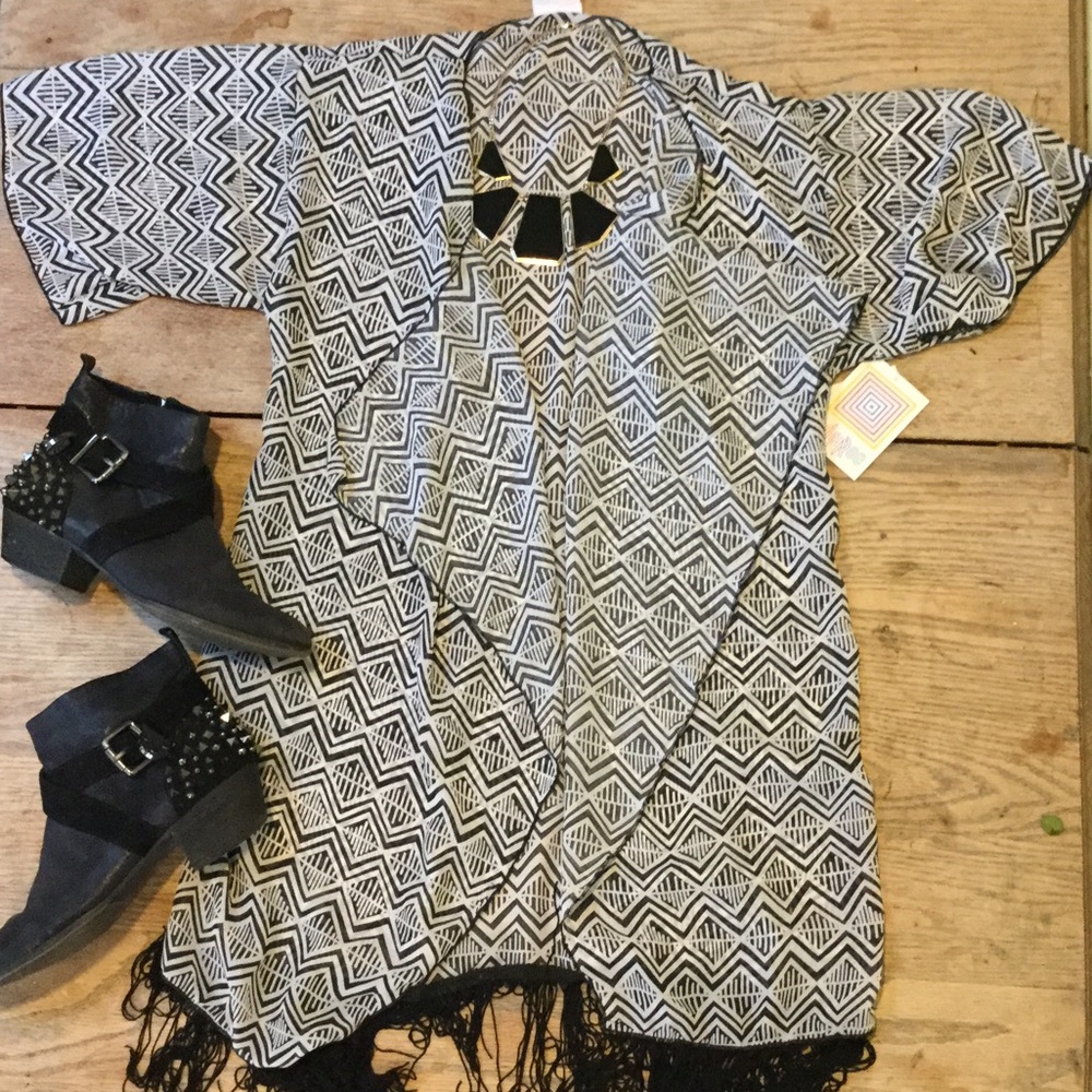 NWT Lularoe Monroe