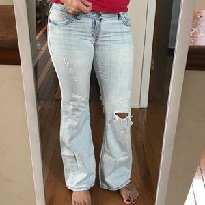 Aéropostale ripped jean pant