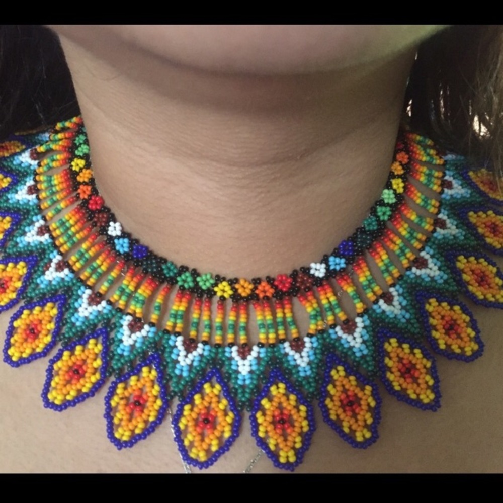 Folk Huichol Necklace 🌻