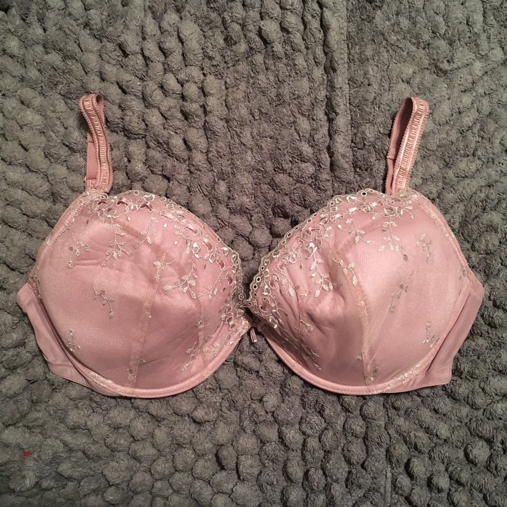 *SOLD* Victoria's Secret Embroidered Bra