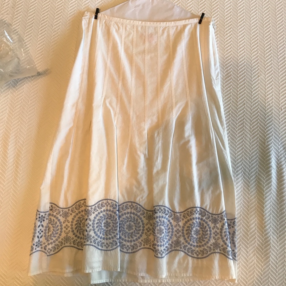 LOFT Skirt, Size 6.