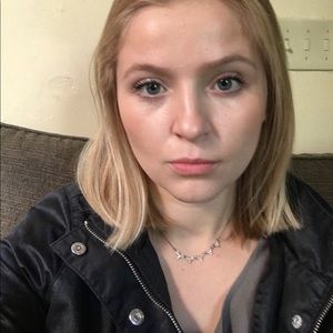 Meet your Posher, Grace