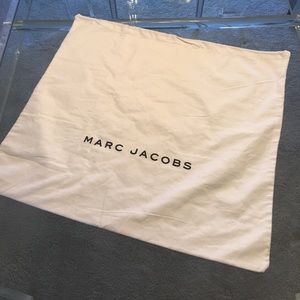 ⭐️MARC JACOBS XXL DUST BAG 💯AUTHENTIC ⭐️MARC JACOBS XXL DUST BAG 💯AUTHENTIC