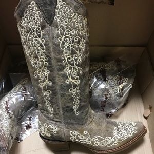 Corral Brown Crater Bone Embroidery Boots
