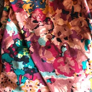 LulaRoe TC Multi watercolor floral pattern mauve