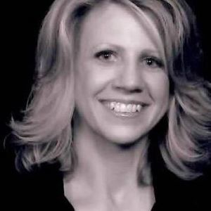 Meet your Posher, Carla