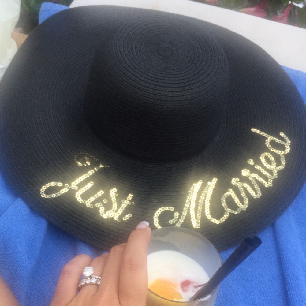 "Just married" hat in great condition !