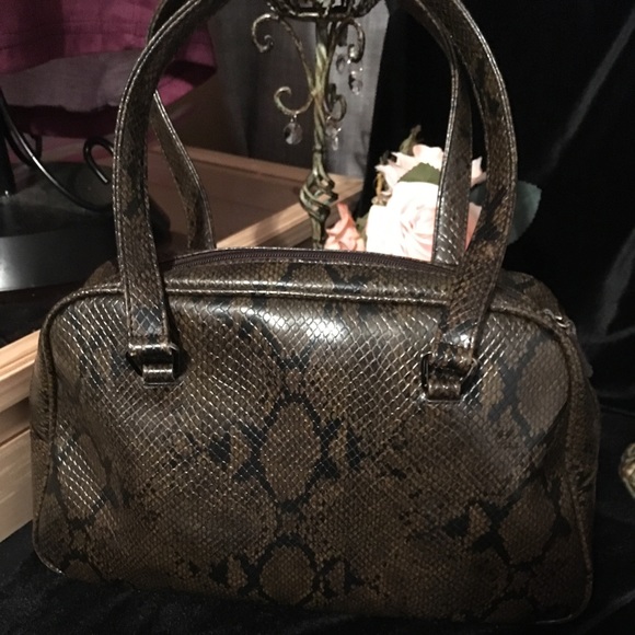 nine W. bag in snakeskin patent excellent cond - Picture 7 of 7