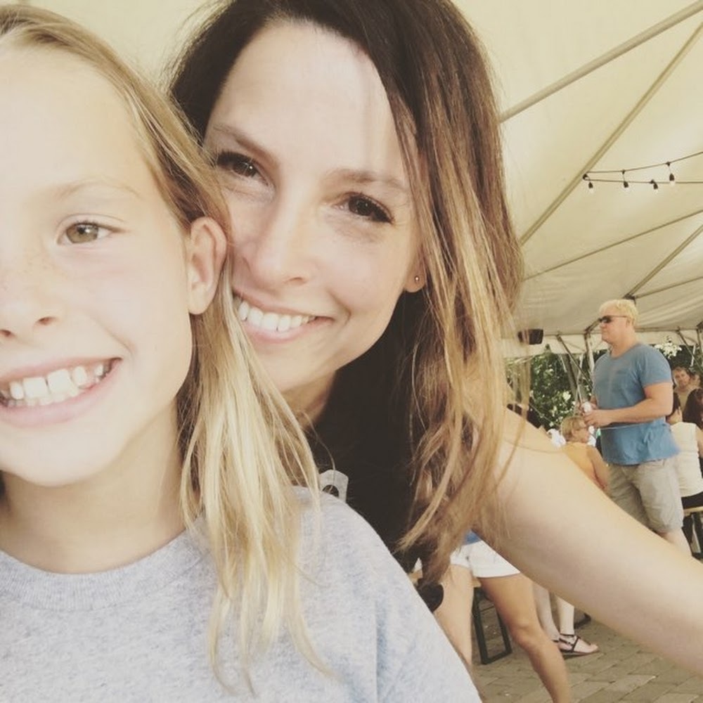 Meet your Posher, Cynthia