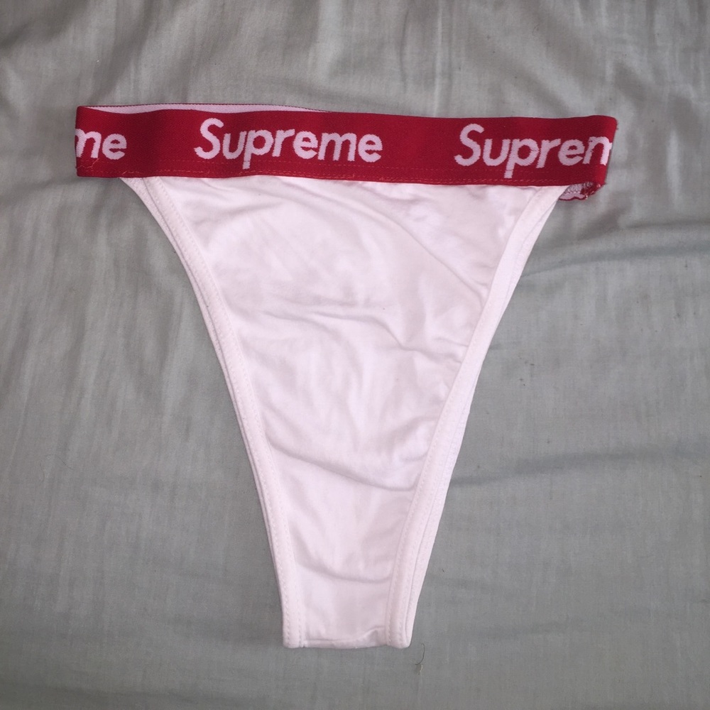 Supreme bottoms
