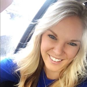 Meet your Posher, Maddi