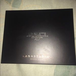 Anastasia Beverly Hills Lap Palette BNIB