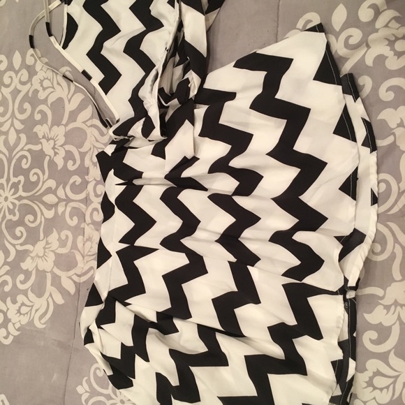 Two piece white/Black set - Picture 1 of 1