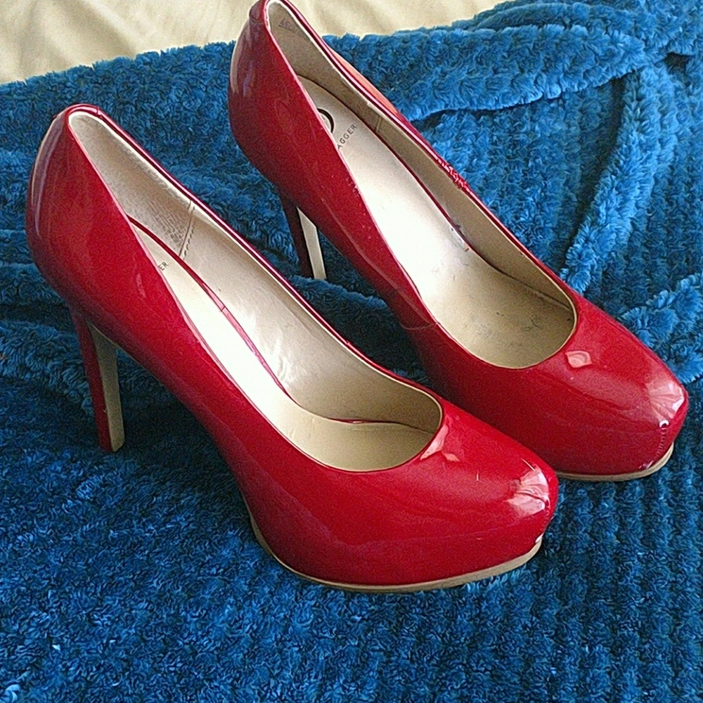 Red Pump