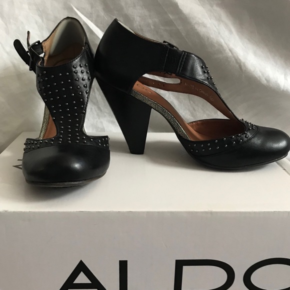 Aldo black studded heels - Picture 1 of 6