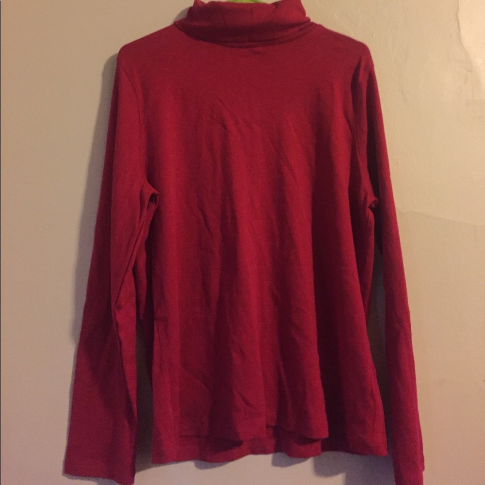 Liz Claiborne XL red turtleneck. Sec1391