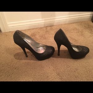 Black sparkly heels