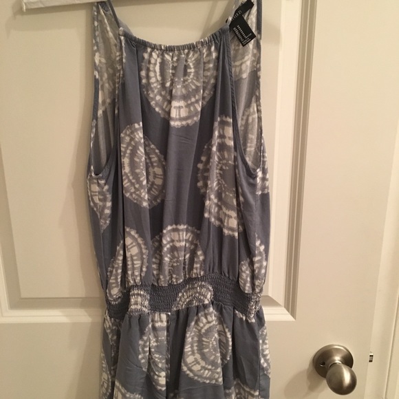 Blue romper - Picture 1 of 2