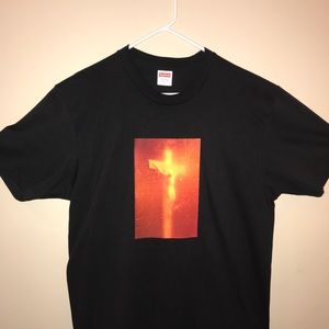 Supreme piss Christ Tee