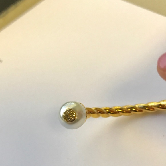 NWOT• Tory Burch Rope Logo Cuff Bracelet - Picture 3 of 3