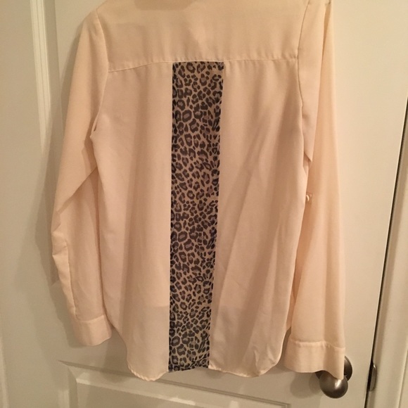 Dressy shirt - Picture 1 of 2