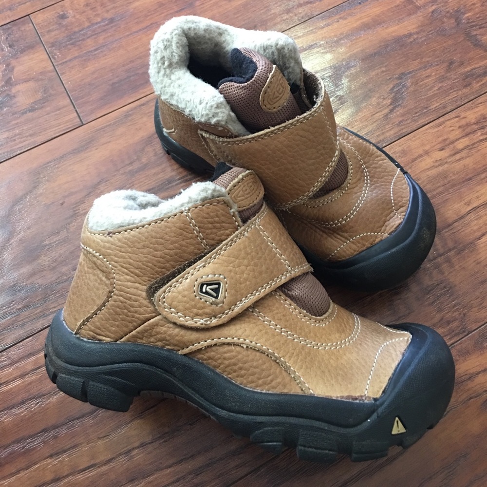 Keen Boots - Picture 2 of 5