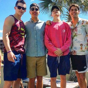 Meet your Posher, Robert