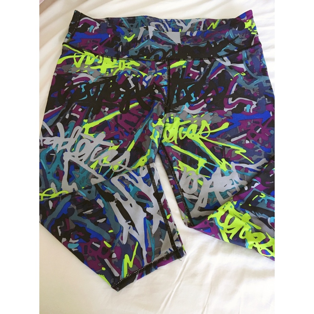 Crop workout pants
