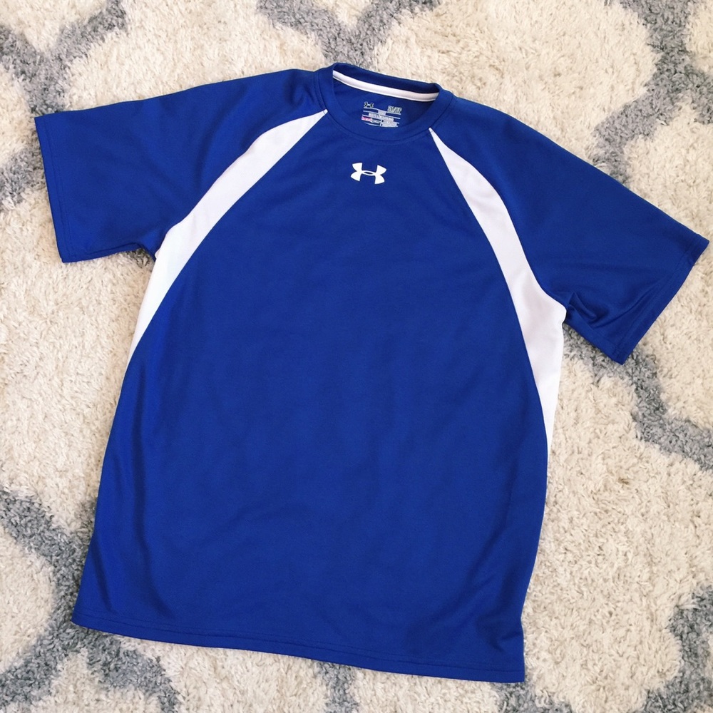 Men's Under Armour shirt