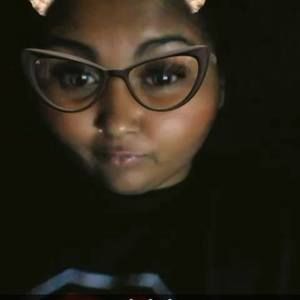 Meet your Posher, Helena