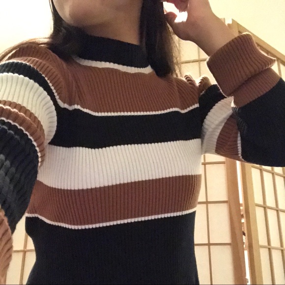 Pullover - Picture 3 of 4