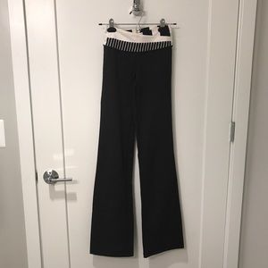 Lululemon yoga pants